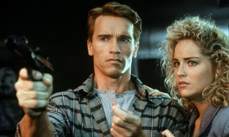 7 Reasons Arnold’s ‘Total Recall’ is Still a Great Sci-Fi Action Movie