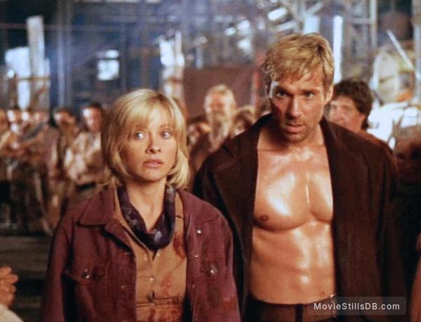Gary Daniels Takes Down Bryan Genesse in 'Cold Harvest' (1999)